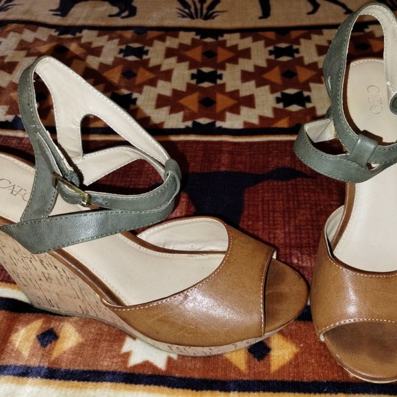 Cato Wedge Heels - Picture 2 of 4